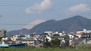 富士山はまだ真っ白！