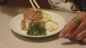 まずは、バンバン豆腐