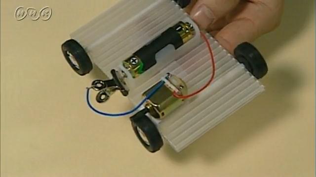 クリップ「電池で動く自動車の作り方」